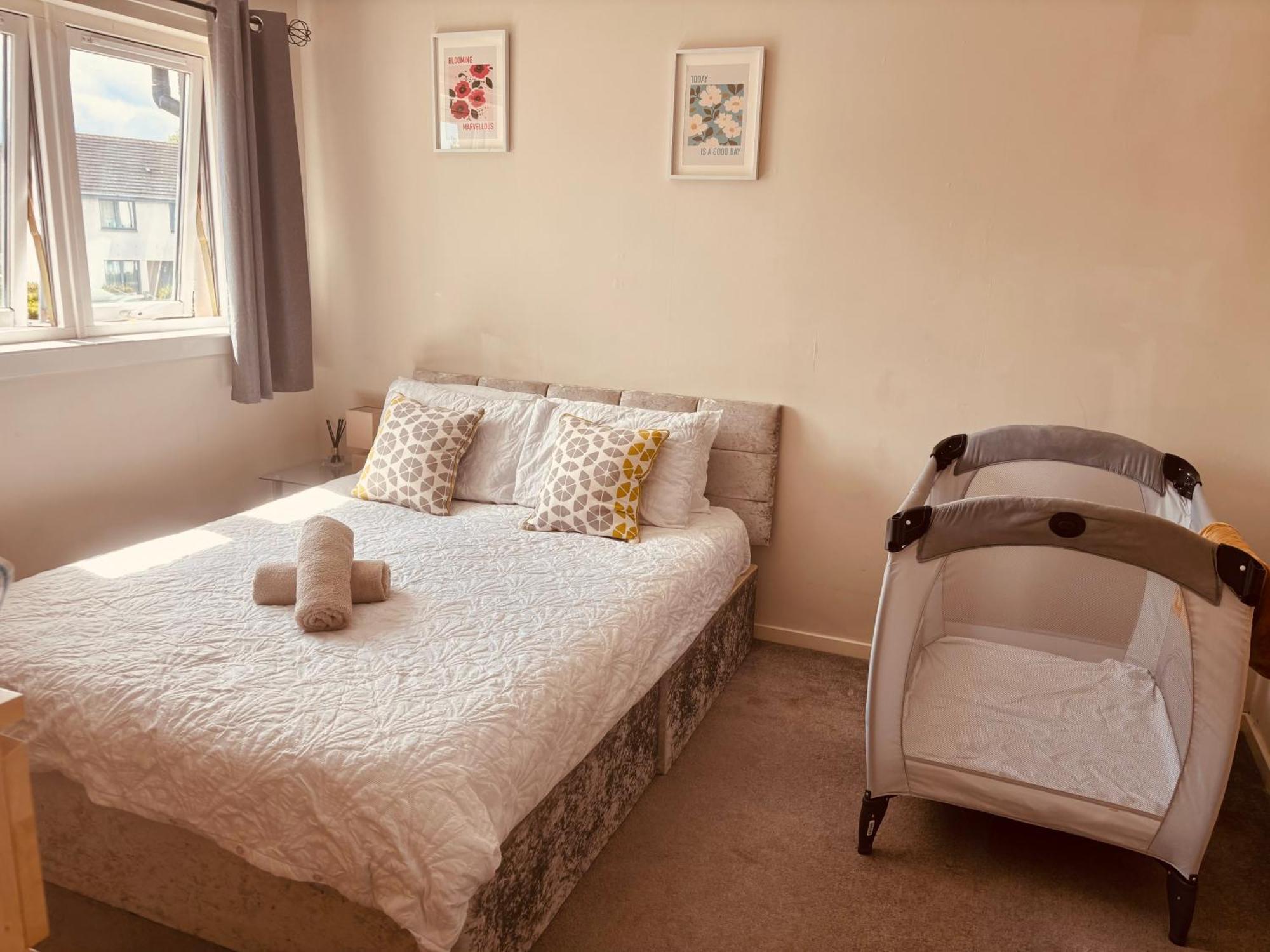 Three Bedroom House Ferienhaus Edinburgh